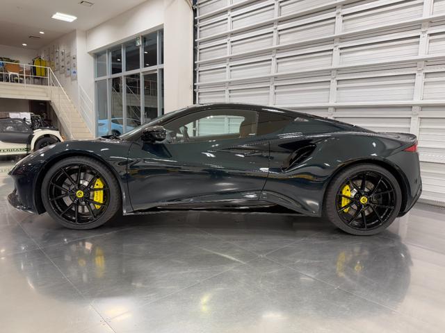 エミーラ Ｖ６　ファーストエディション　ワンオーナー／６速ＭＴ／タンレザーシート＆ブラックパック／イエローキャリパー／（4枚目）