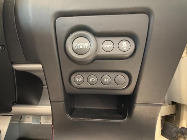 エリーゼ エリーゼスポーツ　２２０　ＩＩ　ＳＰＲＩＮＴ　２２０ＩＩ／正規ディーラー車／６速ＭＴ車／右ハンドル／カーボンスポーツシート／２シーター（22枚目）