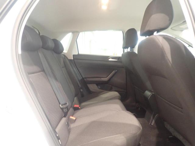 ポロ TSIコンフォートライン Rカメラ BTオーディオ 盗難防止装置 アイドリングSTOP メモリーナビ 電動格納ミラー ABS キーレスエントリー サイドエアバッグ ETC2.0 ターボ 記録簿 オートエアコン AW エアバッグ(14枚目)