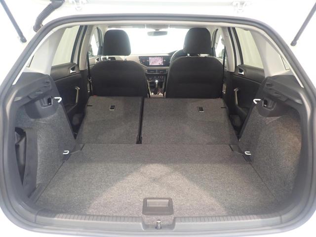 ポロ TSIコンフォートライン Rカメラ BTオーディオ 盗難防止装置 アイドリングSTOP メモリーナビ 電動格納ミラー ABS キーレスエントリー サイドエアバッグ ETC2.0 ターボ 記録簿 オートエアコン AW エアバッグ(17枚目)