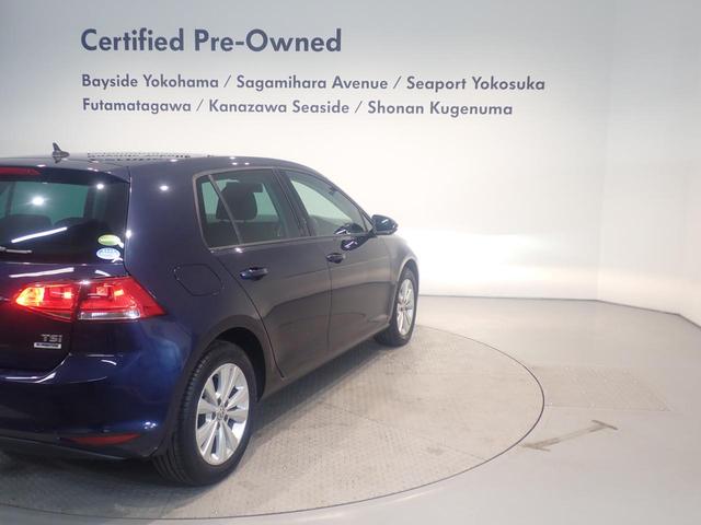 ゴルフ TSIコンフォートラインブルーモーションテクノロジー スマートエントリー アクティブクルーズコントロール 地デジ 記録簿 オートエアコン ABS エアバック パワーウィンドウ アルミ ESC ナビTV ETC2.0 盗難防止 メモリーナビ キーレスキー(22枚目)