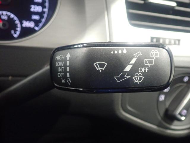 ゴルフ TSIコンフォートラインブルーモーションテクノロジー スマートエントリー アクティブクルーズコントロール 地デジ 記録簿 オートエアコン ABS エアバック パワーウィンドウ アルミ ESC ナビTV ETC2.0 盗難防止 メモリーナビ キーレスキー(30枚目)