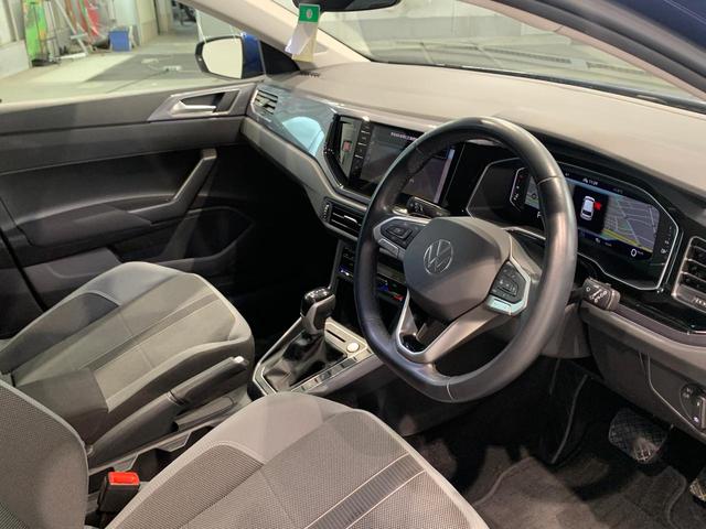 ポロ TSIスタイル ACC アルミホイール キーレスアクセス ナビ スマートキー ワンオーナー オートエアコン ETC2.0(11枚目)