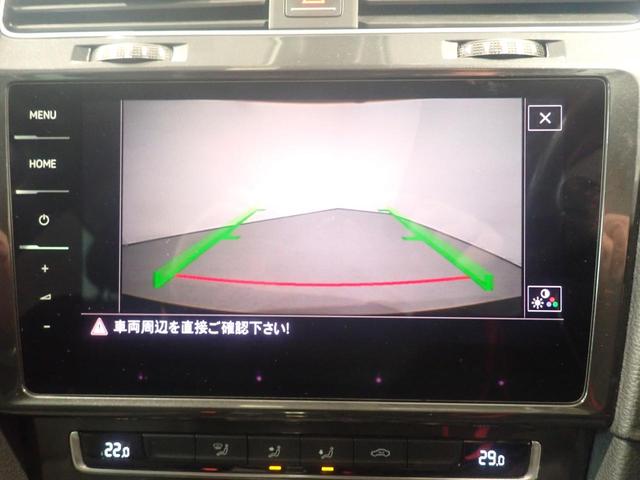 リヤカメラ付きです！バックで駐車する時も簡単に後方確認が出来ます☆欠かせない装備ですね