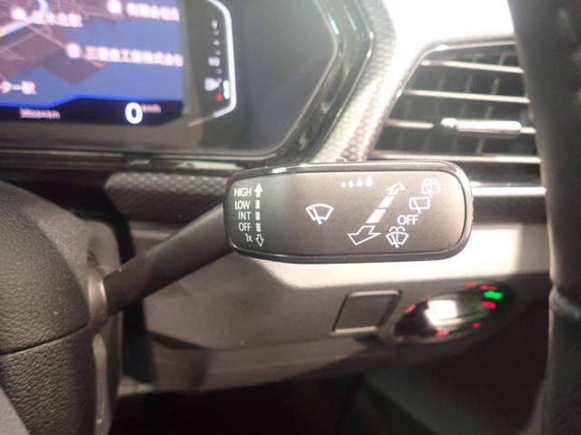 T-クロス TSI 1st LKA NAVI Bluetoothオーディオ LEDライト ワンオーナー車 スマートキ- アダクティブクルーズコントロール メモリーナビ 電動格納ミラー エアコン パワーステアリング ルーフレール(33枚目)