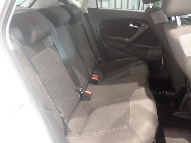 コンパクトカーにもかかわらず、意外とゆったりお乗りいただけます。