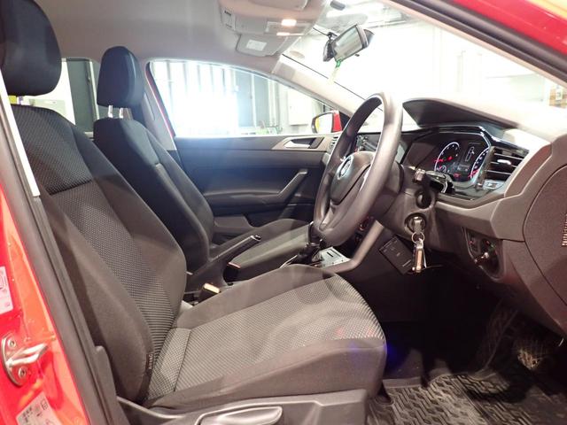 ポロ TSIトレンドライン キーレスエントリー 記録簿 ESC オートエアコン ABS パワーステアリング クルーズコントロール 盗難防止システム カーテンエアバック(26枚目)