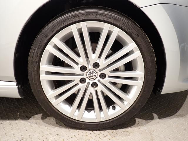 �����A���~����������Ă��܂��B�{�f�B�f�U�C���Ƃ̑������o�b�`���ł��B