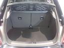 ３１０リッターの余裕の容量、後席を倒せば９０５リッターもの大容量スペースを確保