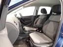 やや硬めの、ゆったりと座れるシートで、ロングドライブも快適です!!