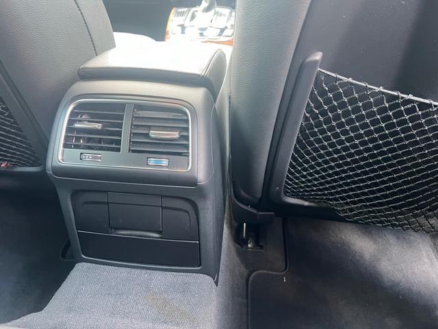 A4アバント 2.0TFSIクワトロ SEパッケージ 4WD 2013年モデル ワンオーナー	バックカメラ ナビ フルセグ ETC 本革シート フロア7AT 過給器設定モデル 車検整備付き(15枚目)