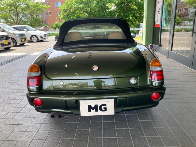 ＭＧ ＭＧ ＲＶ８