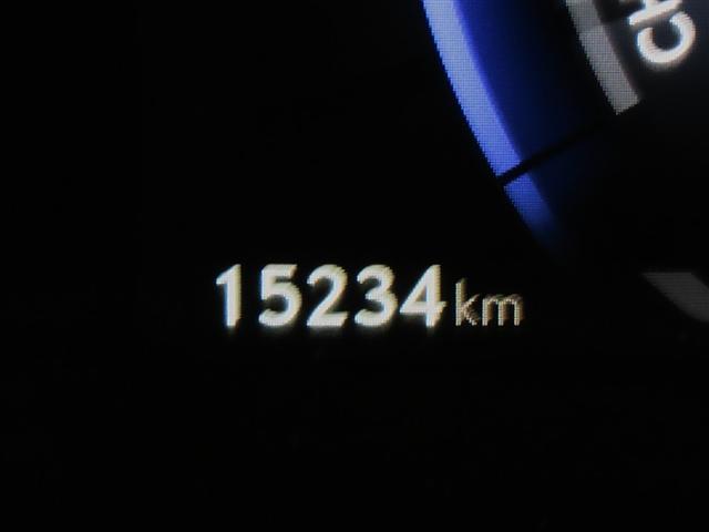 ＮＸ ＮＸ３５０ｈ　Ｆスポーツ　２０インチアルミホイール　ＩＴＳ　Ｃｏｎｎｅｃｔ　デジタルキー　三眼フルＬＥＤヘッドランプ　パノラミックビューモニター　別体型ディスクプレイヤー　デジタルインナーミラー　おくだけ充電　ムーンルーフ（12枚目）