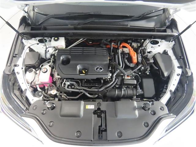 ＮＸ ＮＸ３５０ｈ　Ｆスポーツ　２０インチアルミホイール　ＩＴＳ　Ｃｏｎｎｅｃｔ　デジタルキー　三眼フルＬＥＤヘッドランプ　パノラミックビューモニター　別体型ディスクプレイヤー　デジタルインナーミラー　おくだけ充電　ムーンルーフ（17枚目）