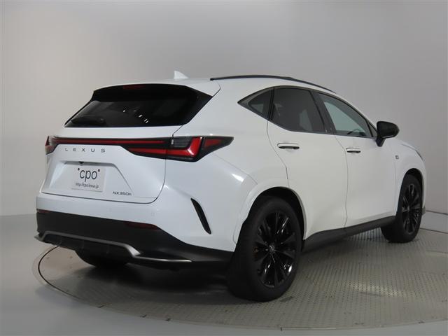ＮＸ ＮＸ３５０ｈ　Ｆスポーツ　２０インチアルミホイール　パーキングサポートブレーキ　カラーヘッドアップディスプレイ　三眼フルＬＥＤヘッドランプ　アダプティブハイビームシステム　パノラミックビューモニター　パノラマルーフ（3枚目）