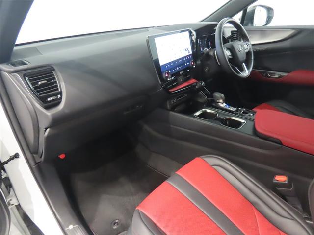 ＮＸ ＮＸ３５０ｈ　Ｆスポーツ　２０インチアルミホイール　パーキングサポートブレーキ　カラーヘッドアップディスプレイ　三眼フルＬＥＤヘッドランプ　アダプティブハイビームシステム　パノラミックビューモニター　パノラマルーフ（10枚目）