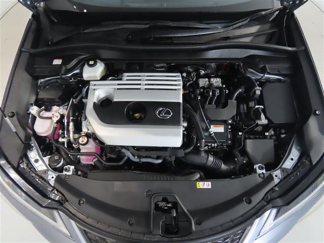 ＵＸ ＵＸ２５０ｈ　Ｆスポーツエモーショナルエクスプローラ　１８インチアルミホイール　ルーフレール　ハンズフリーパワーバックドア　ヘッドアップディスプレイ　ブラインドスポットモニター　パノラミックビューモニター　レーダークルーズコントロール（全車速追従機能付）（18枚目）