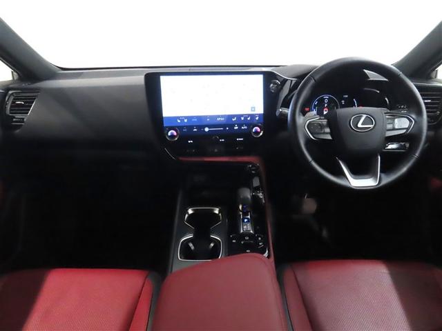 ＮＸ ＮＸ３５０ｈ　バージョンＬ　２０インチアルミホイール　Ａｄｖａｎｃｅｄ　Ｐａｒｋ　パーキングサポートブレーキ　ＩＴＳ　Ｃｏｎｎｅｃｔ　カラーヘッドアップディスプレイ　三眼フルＬＥＤヘッドランプ　アダプティブハイビームシステム（7枚目）