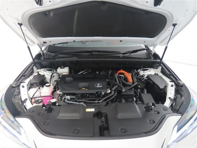 ＮＸ ＮＸ３５０ｈ　バージョンＬ　２０インチアルミホイール　Ａｄｖａｎｃｅｄ　Ｐａｒｋ　パーキングサポートブレーキ　ＩＴＳ　Ｃｏｎｎｅｃｔ　カラーヘッドアップディスプレイ　三眼フルＬＥＤヘッドランプ　アダプティブハイビームシステム（18枚目）