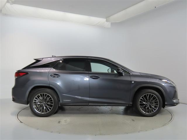 ＲＸ ＲＸ４５０ｈ　Ｆスポーツ　２０インチアルミホイール　オートマチックハイビーム　クリアランスソナー　レーダークルーズコントロール（ブレーキ制御付）　パワーバックドア　ステアリングヒーター　三眼フルＬＥＤヘッドランプ　本革シート（5枚目）