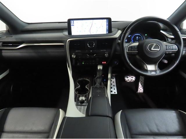 ＲＸ ＲＸ４５０ｈ　Ｆスポーツ　２０インチアルミホイール　オートマチックハイビーム　クリアランスソナー　レーダークルーズコントロール（ブレーキ制御付）　パワーバックドア　ステアリングヒーター　三眼フルＬＥＤヘッドランプ　本革シート（7枚目）