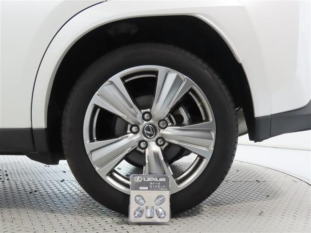 ＵＸ ＵＸ２５０ｈ　グレイスフル　エクスプローラー　メモリーナビ　フルセグＴＶ　パワーシート　ＬＥＤヘッドランプ　記録簿　ワンオーナー　禁煙車　特別仕様車専用Ｌｔｅｘ／モーブ　フロアマット　ホイールロックボルト　ナンバーフレーム（21枚目）