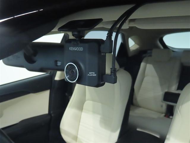 湘南の青空の下、明るい笑顔とあたたかいおもてなしで、ご来店をお待ち申し上げております。