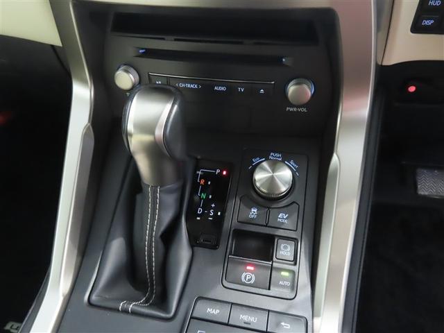 ご納車時レクサスライフのスタートを専用のプレゼンテーションルームでお祝いいたします。