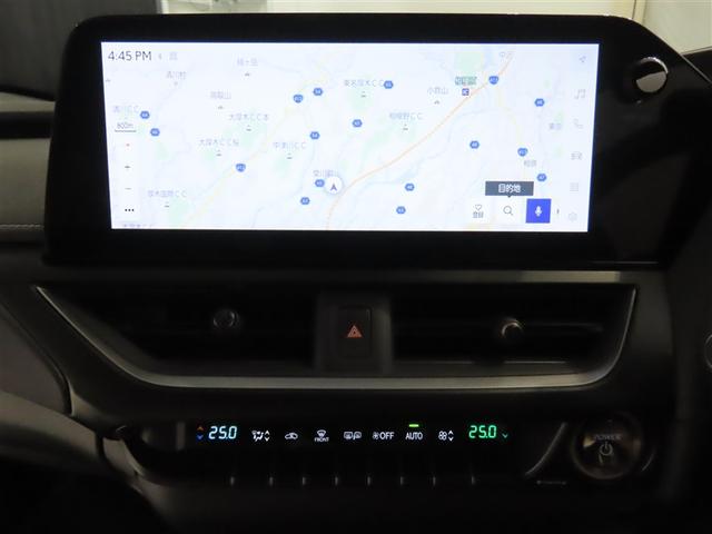 ＵＸ ＵＸ２５０ｈ　バージョンＬ　１８インチアルミホイール　ハンズフリーパワーバックドア　ヘッドアップディスプレイ　三眼フルＬＥＤヘッドランプ　パーキングサポートブレーキ　ブラインドスポットモニター　パノラミックビューモニター（8枚目）