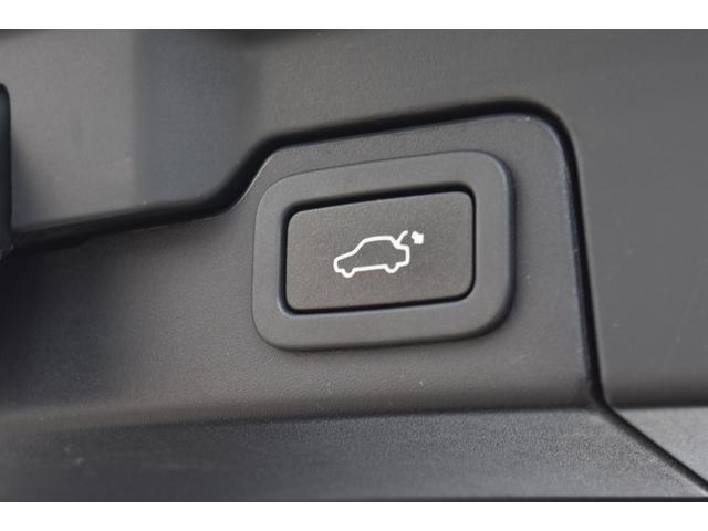 レンジローバーイヴォーク ＨＳＥダイナミック　禁煙車　２０インチＡＷ　ベージュレザーシート　シートヒーター　シートクーラー　マッサージ　パワーテールゲート　Ｂカメラ　アラウンドビュー（18枚目）
