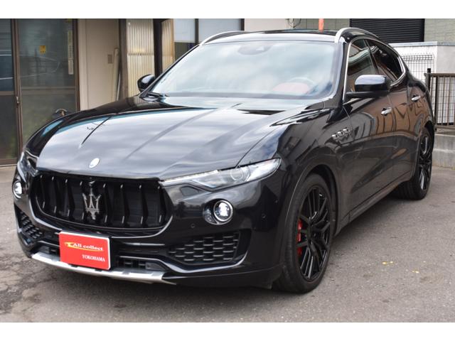 レヴァンテ S 禁煙車 スポーツPKG 純正アンテオ21AW レッドレザーインテリア 左右パワーシート 前後シートヒーター キックセンサー harman/kardon カーボンパネルインテリア パノラマサンルーフ(2枚目)