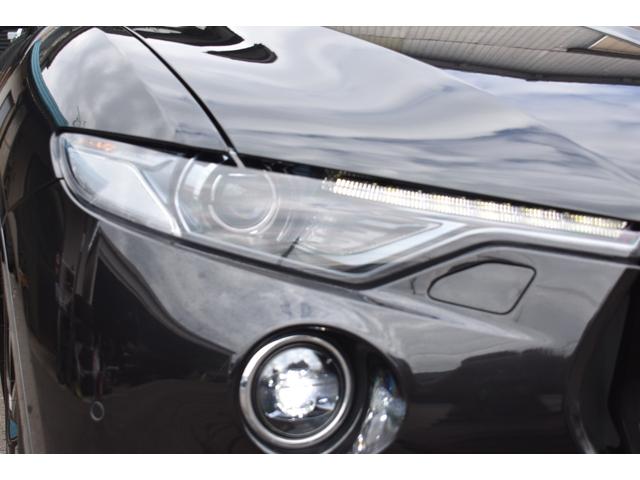 レヴァンテ S 禁煙車 スポーツPKG 純正アンテオ21AW レッドレザーインテリア 左右パワーシート 前後シートヒーター キックセンサー harman/kardon カーボンパネルインテリア パノラマサンルーフ(10枚目)