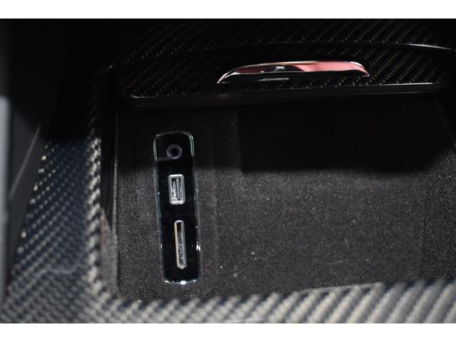 レヴァンテ S 禁煙車 スポーツPKG 純正アンテオ21AW レッドレザーインテリア 左右パワーシート 前後シートヒーター キックセンサー harman/kardon カーボンパネルインテリア パノラマサンルーフ(32枚目)