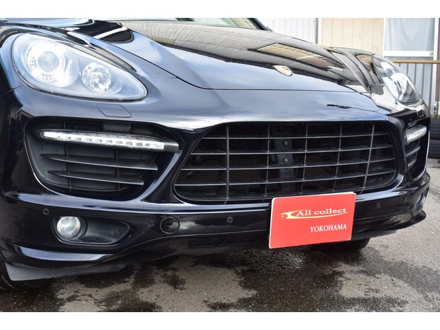 カイエン GTS 正規ディーラー車 禁煙車 右H ハーフレザー アルカンタラルーフライナ― 20インチスパイダー スポーツステアリング パワーテールゲート バネサス(2枚目)