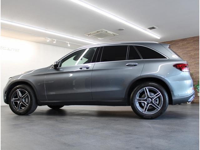 ＧＬＣ２２０ｄ　４マチック　ＡＭＧライン　パノラミックルーフ　黒革　全席シートヒーター　ベンチレーター　ＭＢＵＸ　純正ナビ地デジ３６０°カメラ　レーダーセーフティＰ　ＨＵＤ　マルチビームＬＥＤ　電動Ｒゲート　純正１９ＡＷ　禁煙　１オーナー(43枚目)