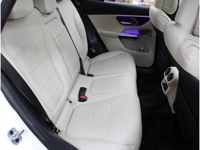 GLC GLC220d 4マチック レザーエクスクルーシブPKG パノラミックR ベージュ革 全席シートヒーター MBUX ARナビ地デジ360°カメラ Burmester レーダーセーフティP HUD 電動Rゲート 純正18AW 禁煙 1オーナー(18枚目)