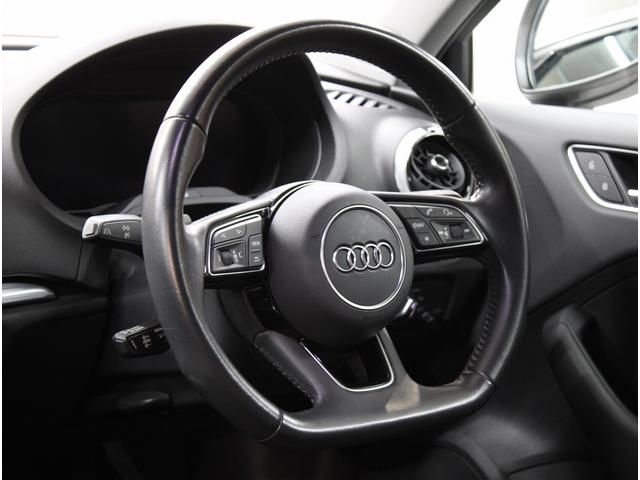 A3 スポーツバック30TFSI スポーツ ラグジュアリーPKG 黒革 シートヒーター 純正MMIナビ 地デジBカメラ バーチャルコックピット LEDライト ACC アシスタンスPKG アドバンスドキー 純正17AW 禁煙 1オーナー(8枚目)