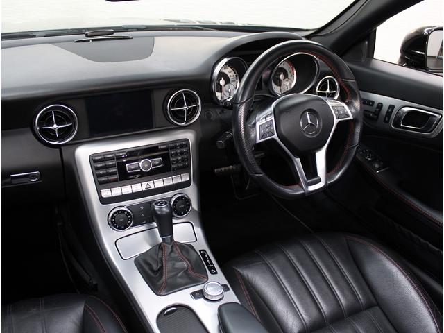 SLK SLK200ブルーエフィシェンシー AMGスポーツP ユーティリティP 黒革 メモリー付パワーシート シートヒーター&エアースカーフ 純正HDDナビ地デジ PTS キーレスゴー キセノンライト スポーツサスペンション 純正18AW 禁煙(18枚目)