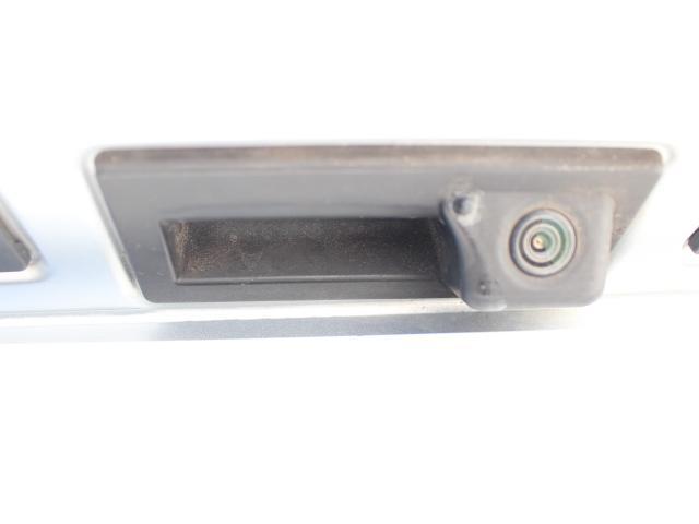 TSI コンフォートライン UpgradePKG DiscoverPro ETC2.0 LED 認定中古車 アルミホイール レザーステアリング クルーズコントロール ダークティンテッドガラス レザーシフトノブ オートホールド(9枚目)