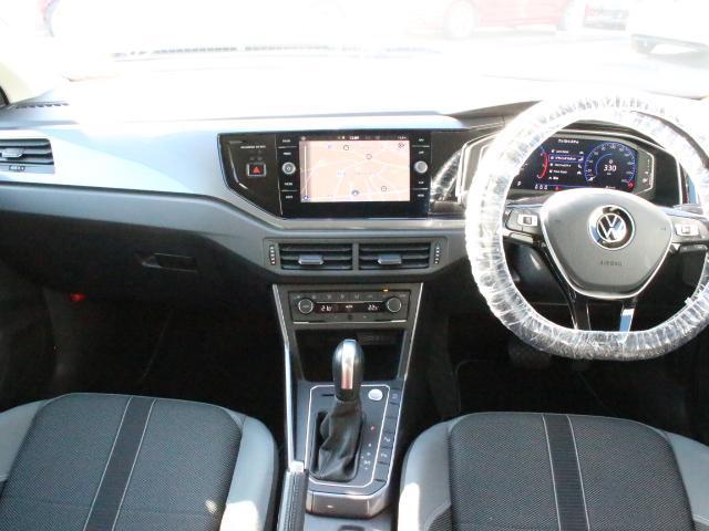 TSIハイライン Safety&TechnologyPKG ACC プリクラッシュブレーキ レーンキープアシスト ブラインドスポット 前後コーナーセンサー IqLED デジタルメーターパネル パドルシフト 認定中古車(8枚目)