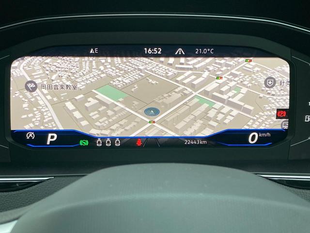 パサート ＴＤＩエレガンスアドバンス　認定中古車　本革シート　Ｄｉｓｃｏｖｅｒ　Ｐｒｏ　ＥＴＣ　リアビューカメラ　アルミホイール　レザーステアリング　デジタルメータークラスター　ダークティンテッドガラス　ヒーター機能付ステアリングホイール（15枚目）