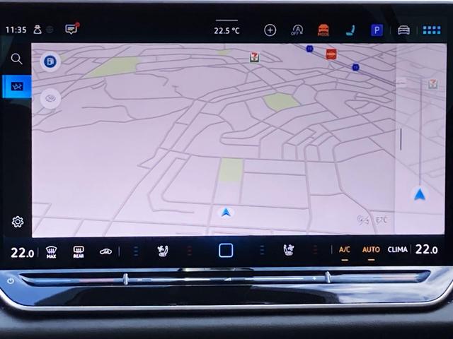 ティグアン eTSI Rライン レザー&ラグジュアリーパッケージ 認定中古車 デモカー(試乗車) 電動パノラマスライディングルーフ Harman Kardonオーディオ マトリクスLED 本革シート DCC Pro 20インチアルミ(21枚目)