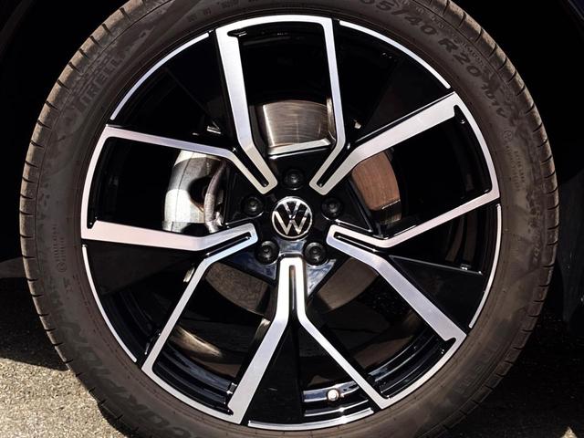 ティグアン eTSI Rライン レザー&ラグジュアリーパッケージ 認定中古車 デモカー(試乗車) 電動パノラマスライディングルーフ Harman Kardonオーディオ マトリクスLED 本革シート DCC Pro 20インチアルミ(35枚目)