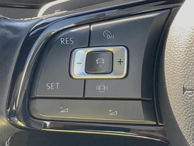 ゴルフＲ ベースグレード　認定中古車　４モーション（ＡＷＤ）　ＤＣＣ（アダプティブシャシコントロール）　アダプティブクルーズコントロール　レーンアシスト　ブラインドスポットセンサー　本革シート　シートヒーター　純正ナビＴＶ（21枚目）