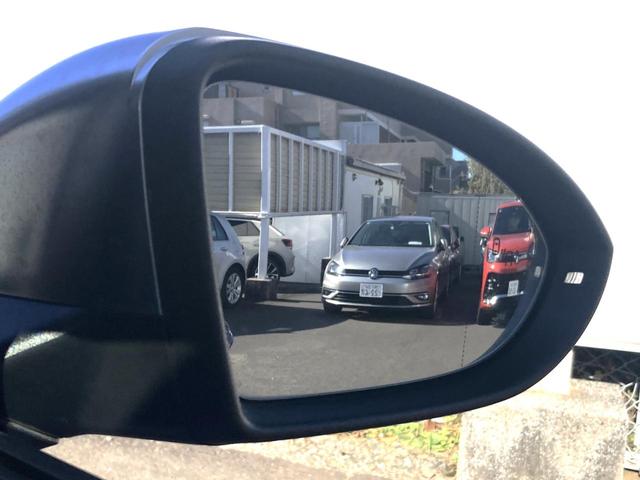 ゴルフＲ ベースグレード　認定中古車　４モーション（ＡＷＤ）　ＤＣＣ（アダプティブシャシコントロール）　アダプティブクルーズコントロール　レーンアシスト　ブラインドスポットセンサー　本革シート　シートヒーター　純正ナビＴＶ（22枚目）