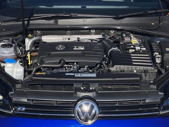 ゴルフＲ ベースグレード　認定中古車　４モーション（ＡＷＤ）　ＤＣＣ（アダプティブシャシコントロール）　アダプティブクルーズコントロール　レーンアシスト　ブラインドスポットセンサー　本革シート　シートヒーター　純正ナビＴＶ（26枚目）