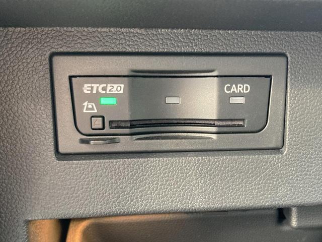 Ｔ－ロック ＴＤＩ　ブラックスタイル　レザーパッケージ　認定中古車　特別仕様「ブラックスタイル」　１８インチブラックアルミ　本革シート　シートヒーター　トラベルアシスト（運転支援システム）　レーンチェンジアシスト　電動リアゲート　純正ナビ（20枚目）