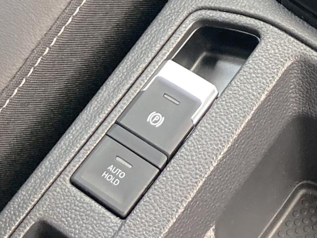 Ｔ－ロック ＴＤＩ　ブラックスタイル　レザーパッケージ　認定中古車　特別仕様「ブラックスタイル」　１８インチブラックアルミ　本革シート　シートヒーター　トラベルアシスト（運転支援システム）　レーンチェンジアシスト　電動リアゲート　純正ナビ（26枚目）