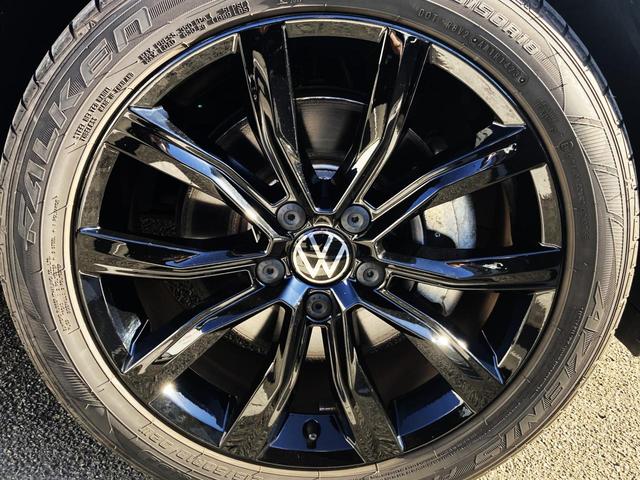 Ｔ－ロック ＴＤＩ　ブラックスタイル　レザーパッケージ　認定中古車　特別仕様「ブラックスタイル」　１８インチブラックアルミ　本革シート　シートヒーター　トラベルアシスト（運転支援システム）　レーンチェンジアシスト　電動リアゲート　純正ナビ（31枚目）