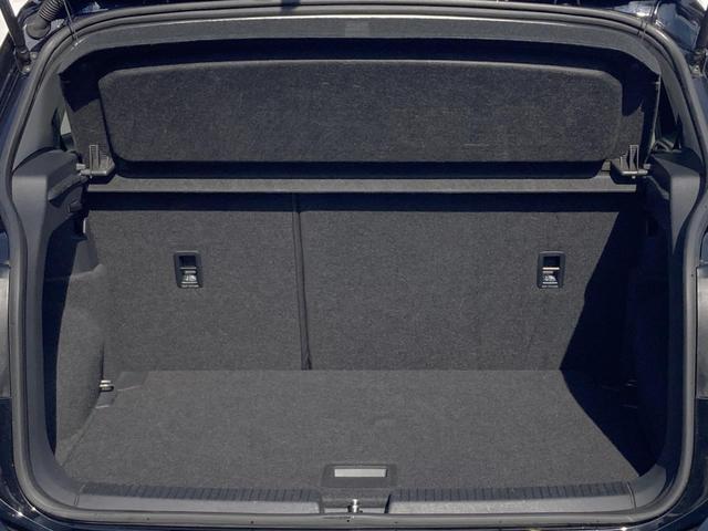 T-クロス TSI スタイル セーフティパッケージ 認定中古車 アダプティブクルーズコントロール レーンアシスト ブラインドスポットセンサー リアトラフィックアラート 駐車アシスト LEDライト AppleCarPlay対応ナビ(7枚目)